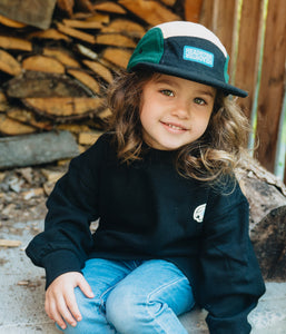 Strong heart Crewneck