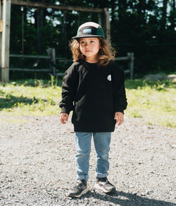 Strong heart Crewneck