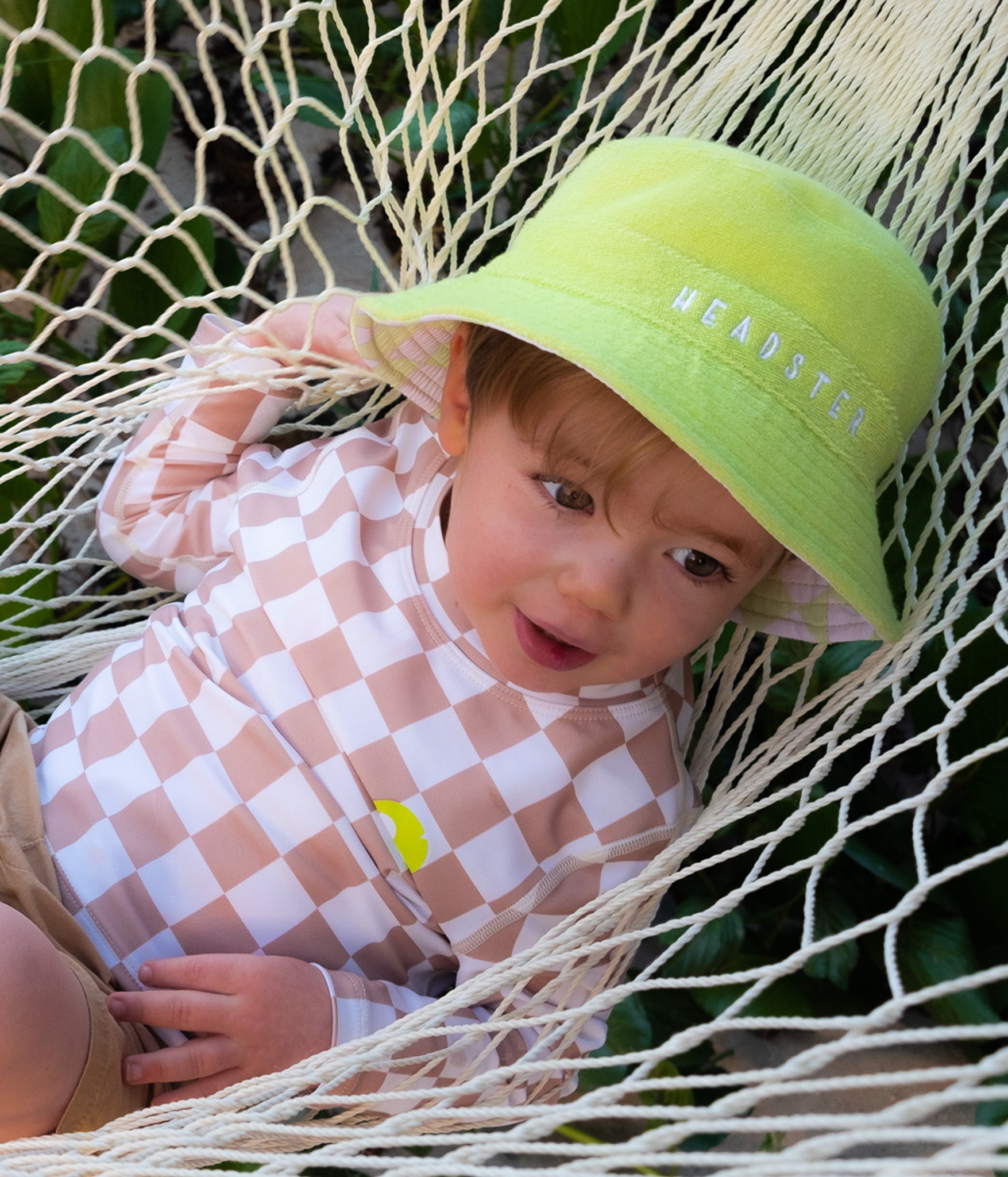 Check yourself bucket hat Mojito